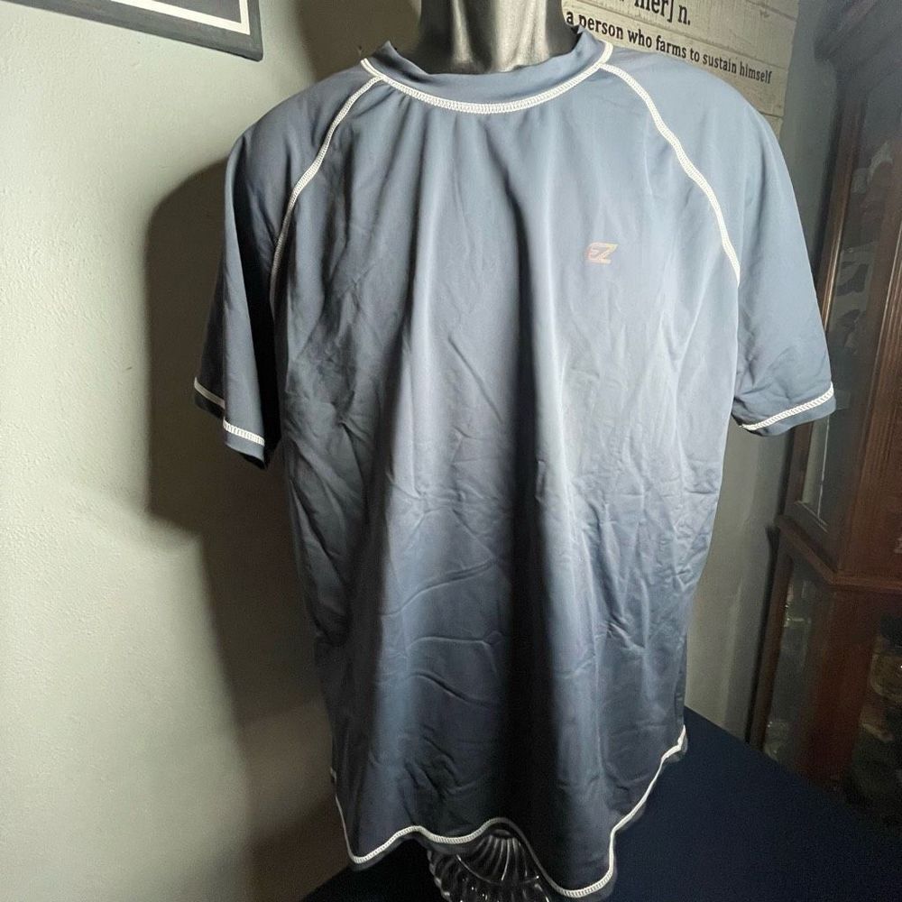 Men’s swim rash guard